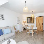 Charming One-bedroom In The Center Of T115 * Ostenda